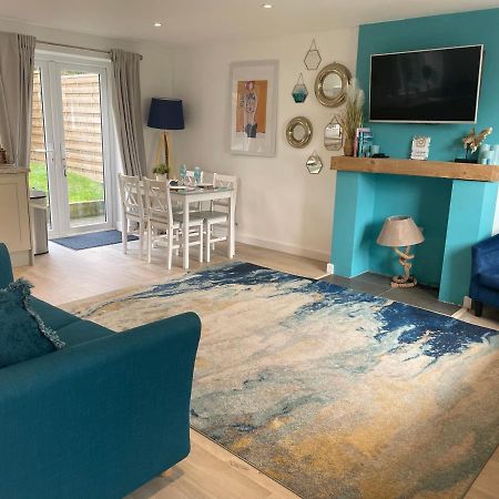 The Bolt Hole Hythe Panoramic Coast And Sea Views Vila Exterior foto