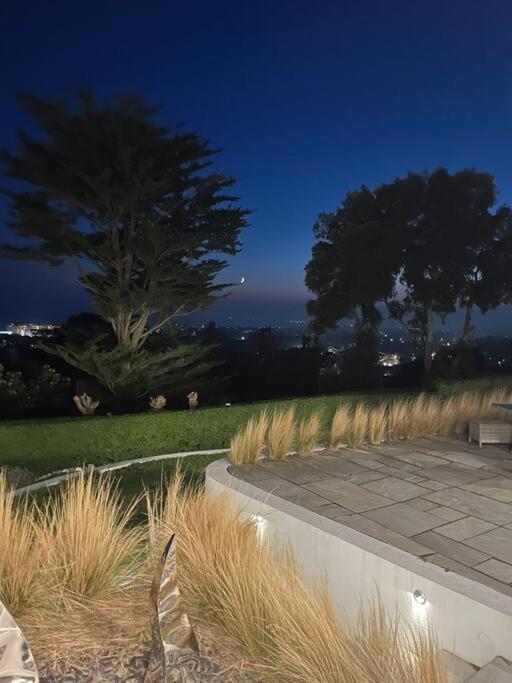 The Bolt Hole Hythe Panoramic Coast And Sea Views Vila Exterior foto
